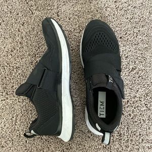 Tiem Cycling Shoes with Cleats Sz 7 Women’s